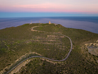 Faro Punta de la Polacra situado en Níjar, provincia de Almería, Andalucía, España