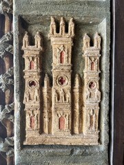 Fachada, puertas, techos y espacios incre&iacute;bles de la catedral de Burgos, Espa&ntilde;a.