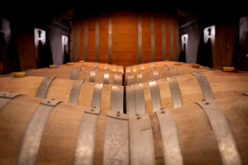 barricas, roble, madera, marrón, añejo, añejado, guarda