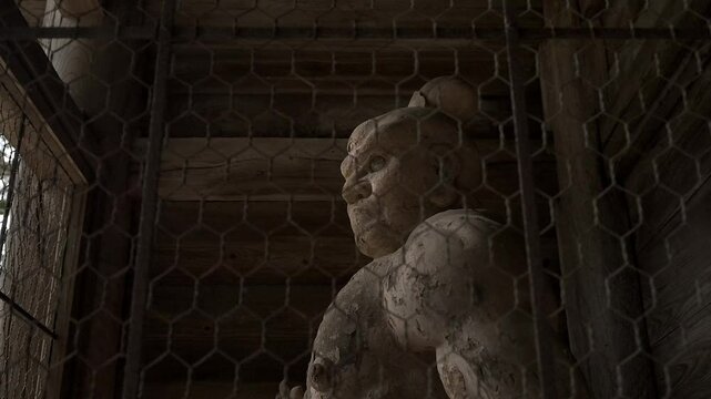 安土城 仁王門（重要文化財）木造金剛二力士立像