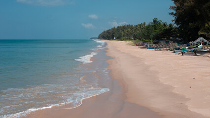 Plaża, okolice Khao Lak, Tajlandia. 