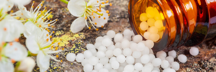 Alternativmedizin und sanfte Medizin mit Homöopathie und Globulis
