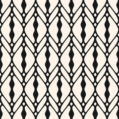 Naklejka premium Vector lattice ornament. Elegant abstract geometric seamless pattern with curved lines, grid, net, mesh, leaf silhouettes. Black and white background. Simple luxury monochrome texture. Repeat design