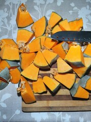 pumpkin, sliced pumpkin, to pieces, cooking, in the kitchen, quickly, firm for oven pumpkins, food