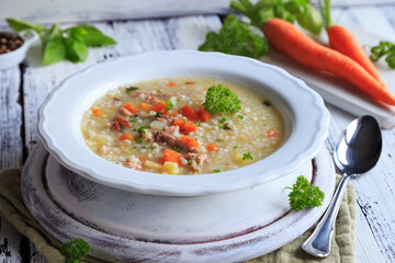 Graupensuppe