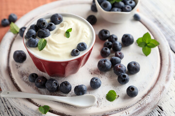 Skyr mit Blaubeeren
