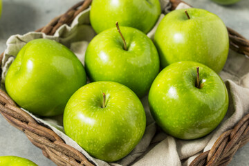 Healthy Organic Green Granny Smith Apples