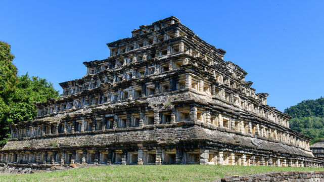El Taj&iacute;n, Mexico
