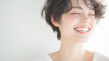 美しい女性の笑顔 Smiling Beauty