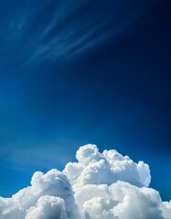 夏空と入道雲の爽快な風景｜