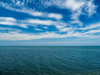 Obraz premium Photography landscape beautiful summer panorama horizon look view shore open sea beach cloud clean and blue sky background calm nature ocean wave water nobody travel at thailand chonburi sun day time