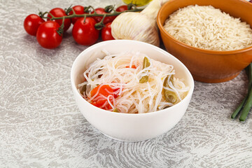 Asian glass rice noodle with vegetables