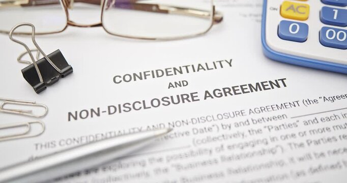 A confidentiality and non-disclosure agreement (NDA) document, relates to topics such as business confidentiality, information security, intellectual property protection, and corporate contracts.