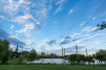  clouds over the city park