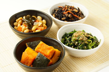 小鉢の和食