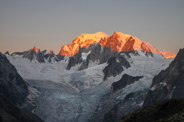 Obraz premium The Mont Blanc massif in the morning light.