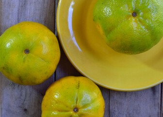  Entre as frutas cítricas, a tangerina murcote se destaca por sua doçura e suculência