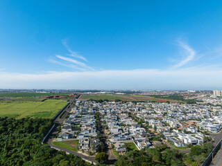 Imagem aérea do bairro Parque Brasil 500 em Paulínia, São Paulo. Brasil. 