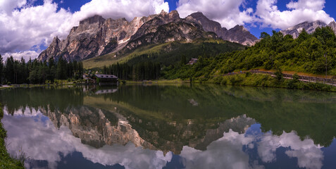Dolomity, Alpy, Włochy © Daniel Folek