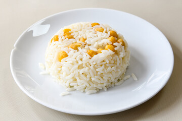 Traditional delicious Turkish food; Turkish style rice pilaf (Turkish name; Arpa sehriyeli. tavuk, kuru fasulyeli, pirinc pilavi). Cigerli, kavurmali, tereyagli nohut pilav.
