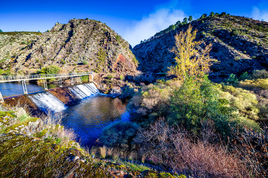 The Parra dam and river Lozoya