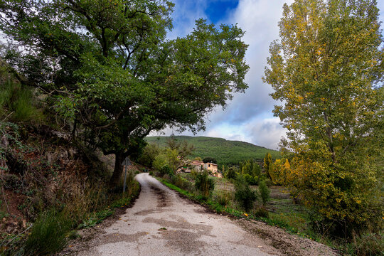 Carretera a la aldea de Zapateros