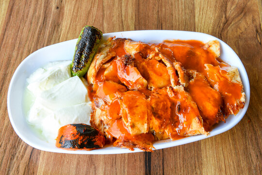 Lavash zurna doner kebab ( zurna  durum )  or shawarma sliced in plate isolated.  hatay usulu tavuk Et doner durum. Gobit ekmek arasi doner. Pilavustu iskender doner kebap. 