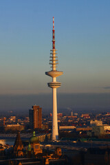 Messe und Heinrich-Hertz-Turm in Hamburg © Elke Hötzel