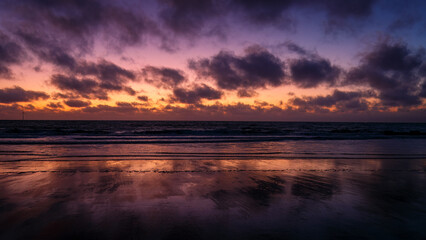 Obraz premium Sunrise, Blue Hour on Blyth Beach Northumberland