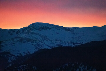 Obraz premium Lingering Light Over the Rocky Mountains