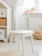 Fototapeta premium Elegant white table sits atop a circular woven rug, bathed in soft natural light within a serene room.