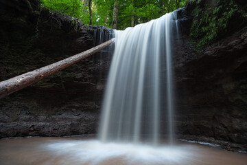 Hörschbachschlucht bei Murrhardt. Vorderer Wasserfall.