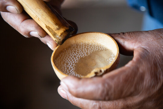 Perlado de Mezcal. Mezcal masters calculate the alcohol percentage of mezcal by looking at the bubbles that are created.