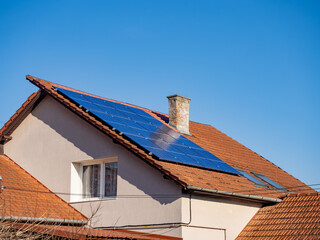 Green Technology and Environmental Protection Solar Panel Roof