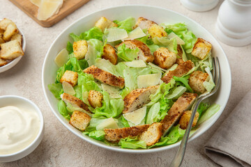 Caesar salad with grlled chicken