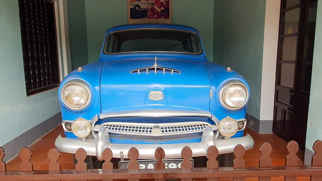 Hue, Vietnam - March 17, 2021 : Austin A95 Westminster Car Of Venerable Thich Quang Duc Exhibition At Thien Mu Pagoda. Thich Quang Duc Is A Famous Buddhist Monk Who Immolated Himself In 1969.