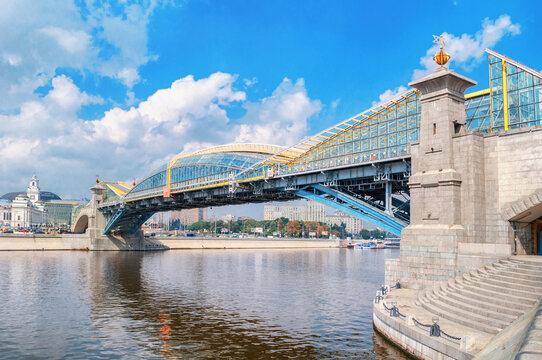 MOSCOW RUSSIA - AUGUST 15, 2012. Bogdan Khmelnitsky bridge over the Moscow river in Moscow, Russia, summer view of Moscow landmark