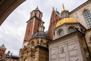 Fototapeta premium Katedra na Wawelu. Wawel. Zamek Królewski w Krakowie