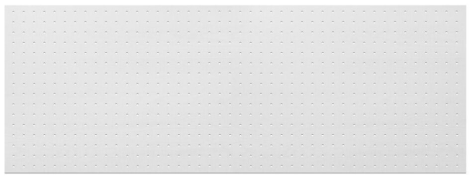 白くペイントされた木製の有孔ボード　/ peg board
