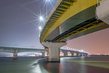 Fototapeta premium セントレアラインと名鉄空港線夜景
