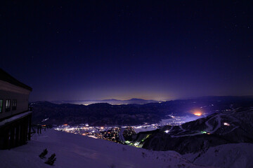 北アルプス八方尾根から望む冬の夜景