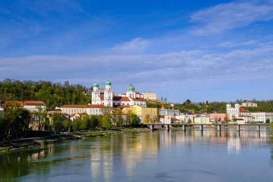 View of Passau's old town with Basilika St. Stephan and the Inn River in Lower Bavaria, Germany