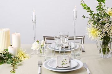 Wedding dinner table setting