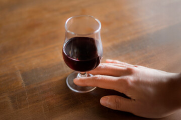 赤ワイン © Nii Koo Nyan