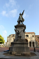 Obraz premium Cristopher Columbus statue in Santo Domingo