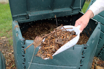 Bac compost, composteur collectif en plastique vert