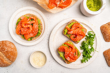 Avocado salmon sandwich