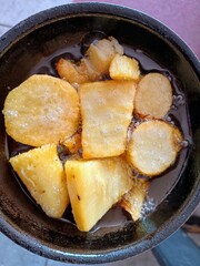 fried potatoes in a pan