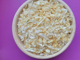 Pile of dried onion for great aroma.