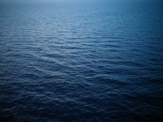 Meerwasser tiefes blau - Mittelmeer